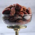 Dry Dates Black